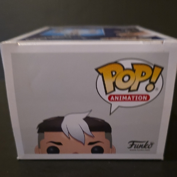 Funko Pop Animation Voltron Shiro - Picture 6 of 7